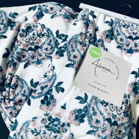 Luxury Interior Plush Print Velvet Twin Bedding Throw Blanket - Picture 2 of 2